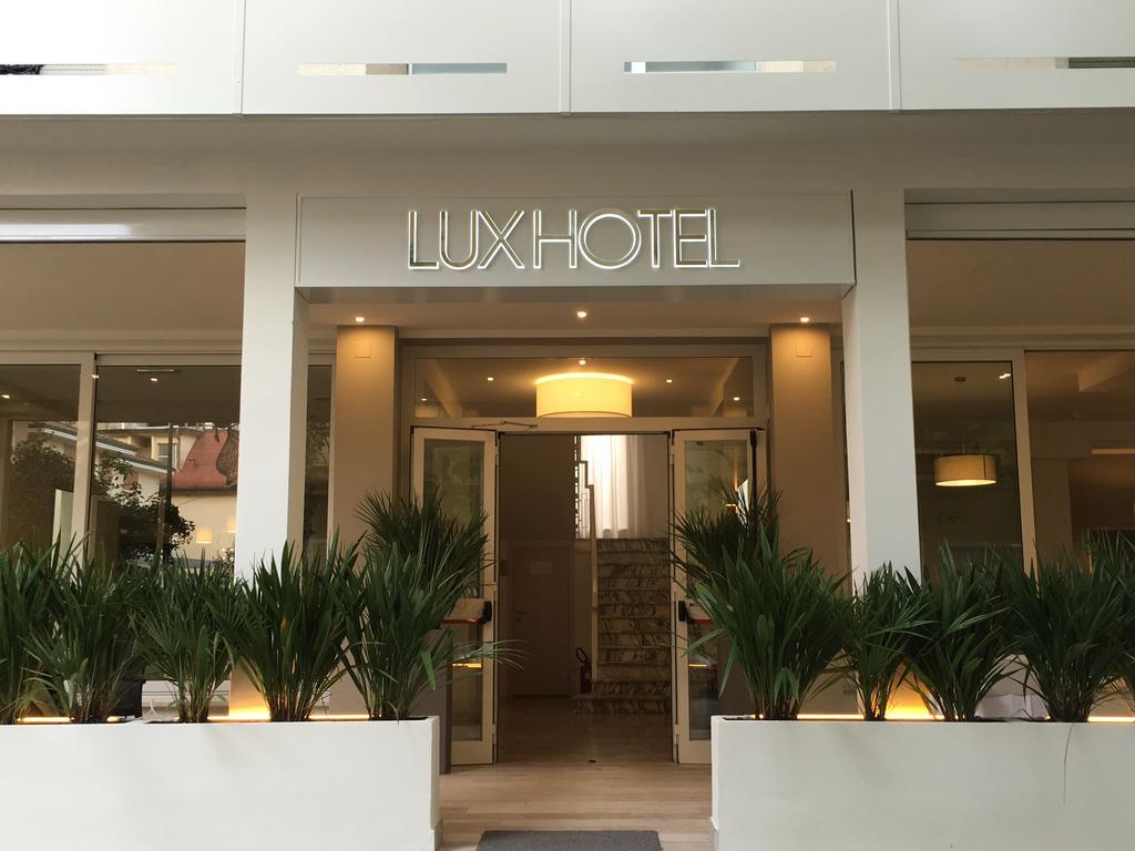 Hotel Lux กาบิชเชมาเร ภายนอก รูปภาพ